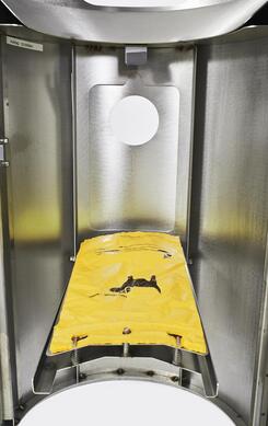  Hundekotbeutelbox offen nah