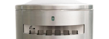 Corbeilles compactrices à énergie solaire