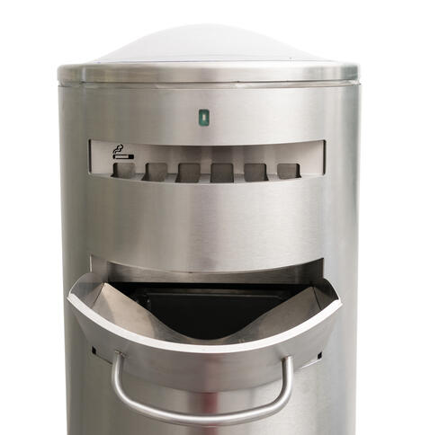 Solarbehälter nah front