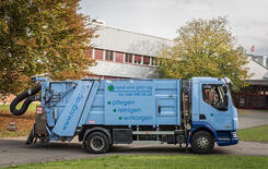 Kehrichtwagen DAF mit Sauger